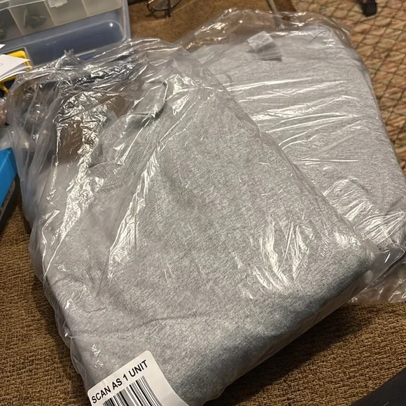 New Men’s Long Sleeve Tshirts by Gilden, Size 2XL, 4 total - Picture 7 of 7